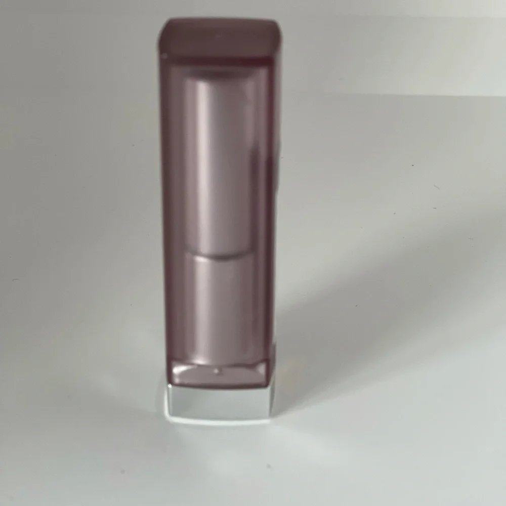 Maybelline New York Lip Color 660